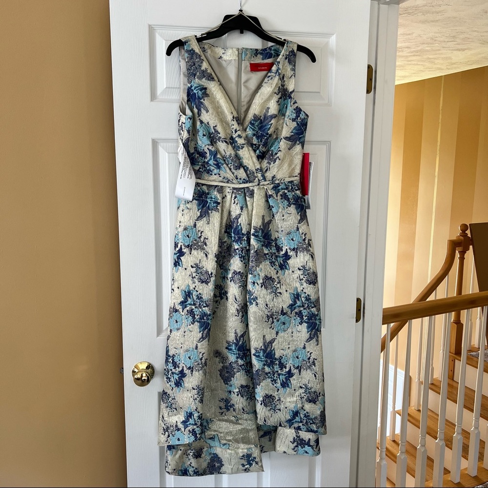 Carmen Marc Valvo Infusion Jacquard Fit & Flare Metallic Floral Dress